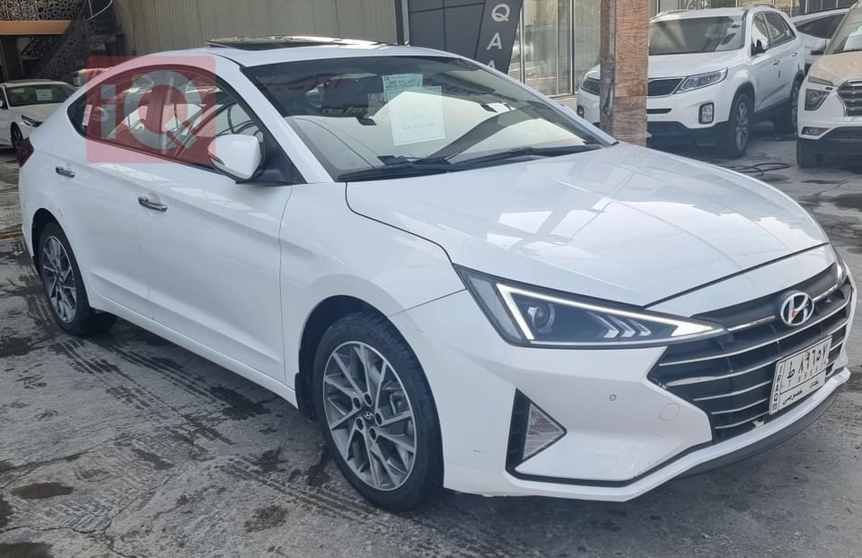 هیوندای ئەلەنترا